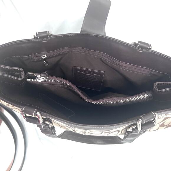 Coach Hampton Shoulder Handbag Purse Brown Signature C Jacquard & Leather - Picture 9 of 13